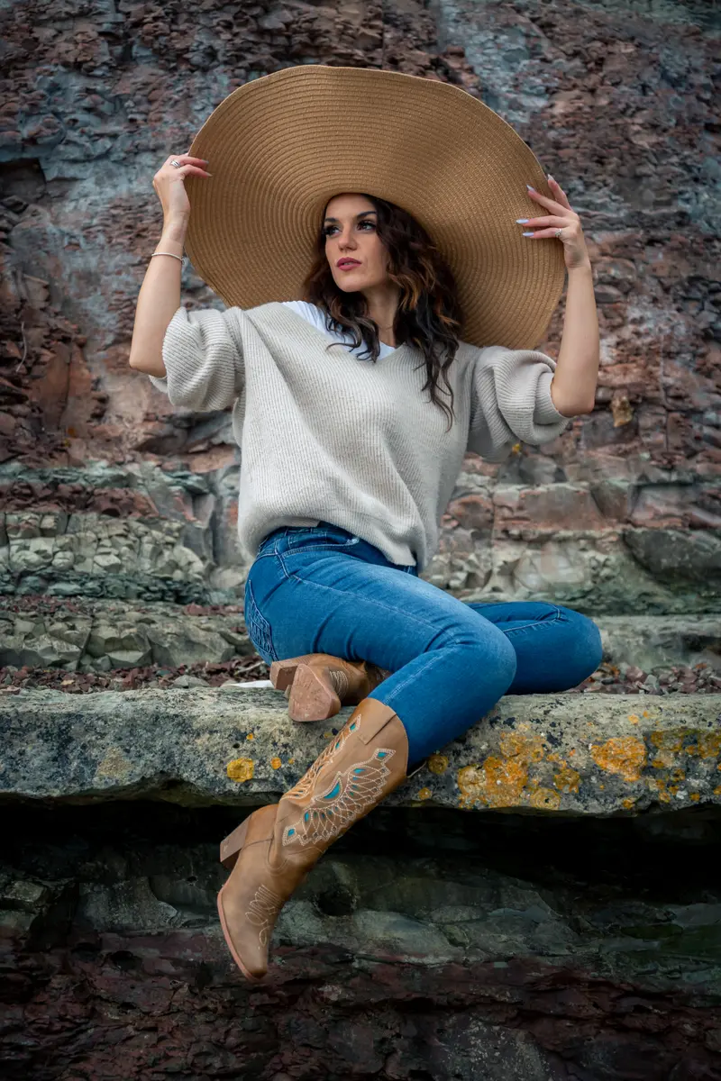 Summer Hat — FAIR Magazine, October 2024